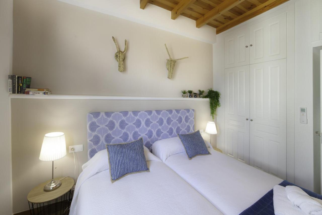 Green-Apartments Mansion Blue Catedral Σεβίλλη Εξωτερικό φωτογραφία