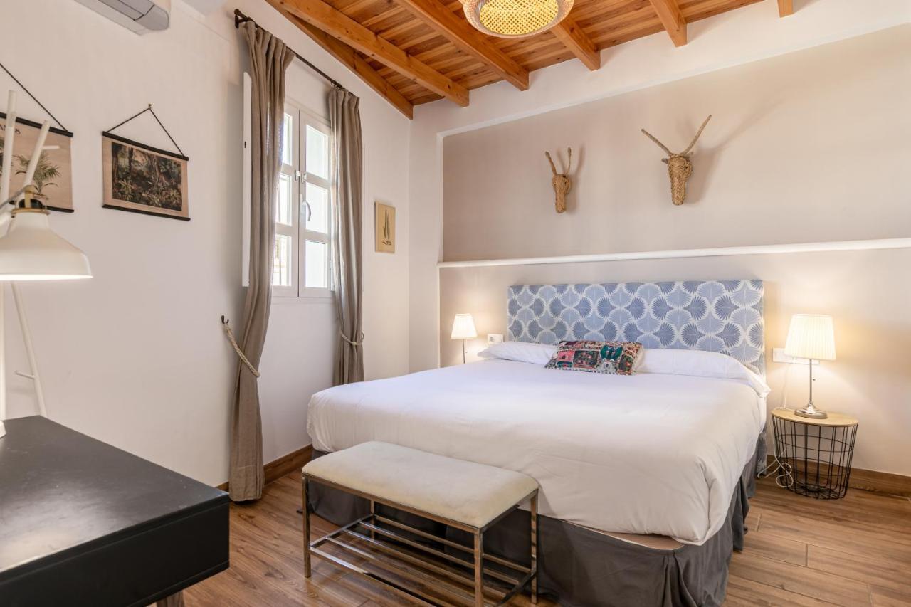Green-Apartments Mansion Blue Catedral Σεβίλλη Εξωτερικό φωτογραφία