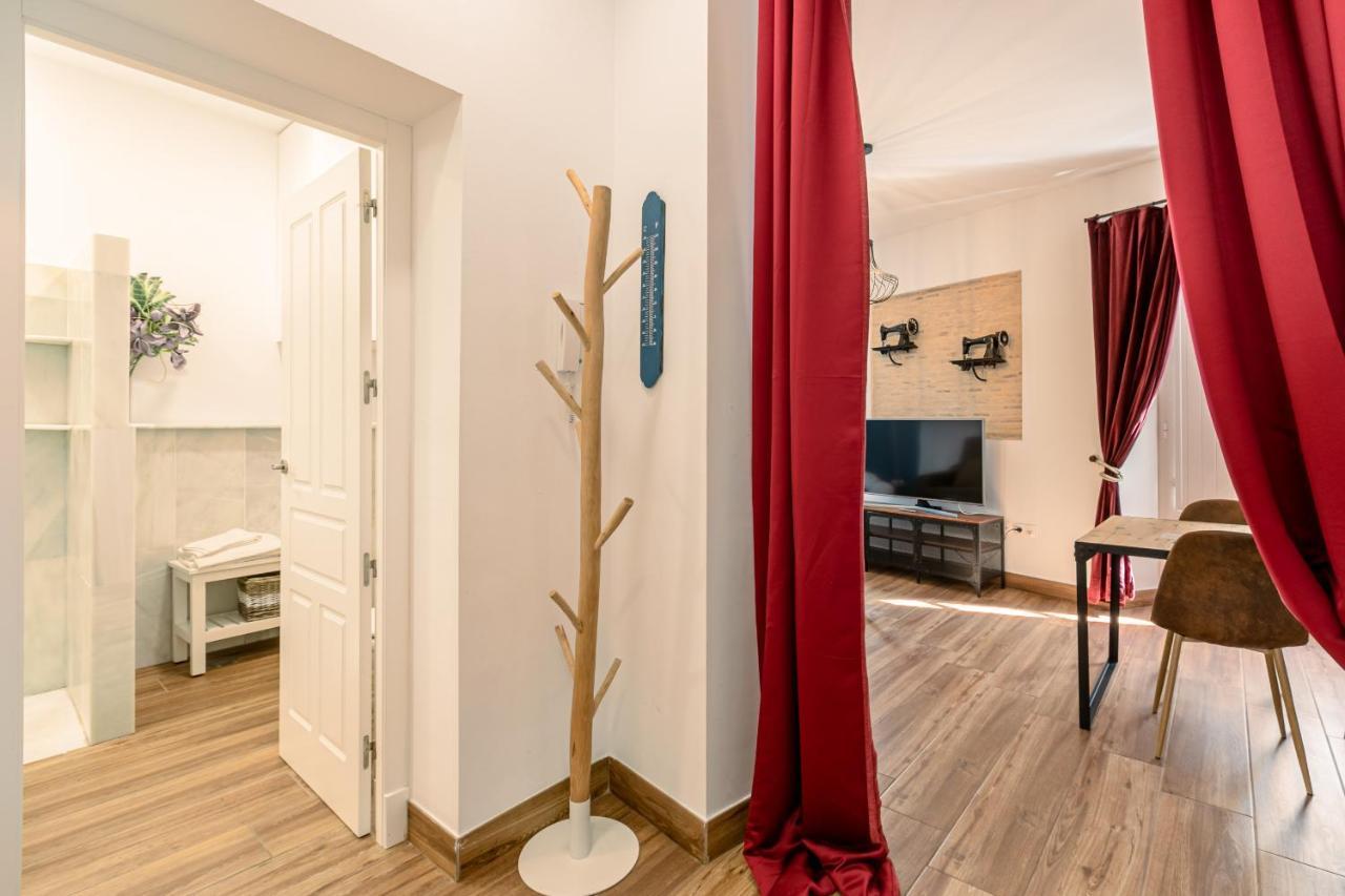 Green-Apartments Mansion Blue Catedral Σεβίλλη Εξωτερικό φωτογραφία