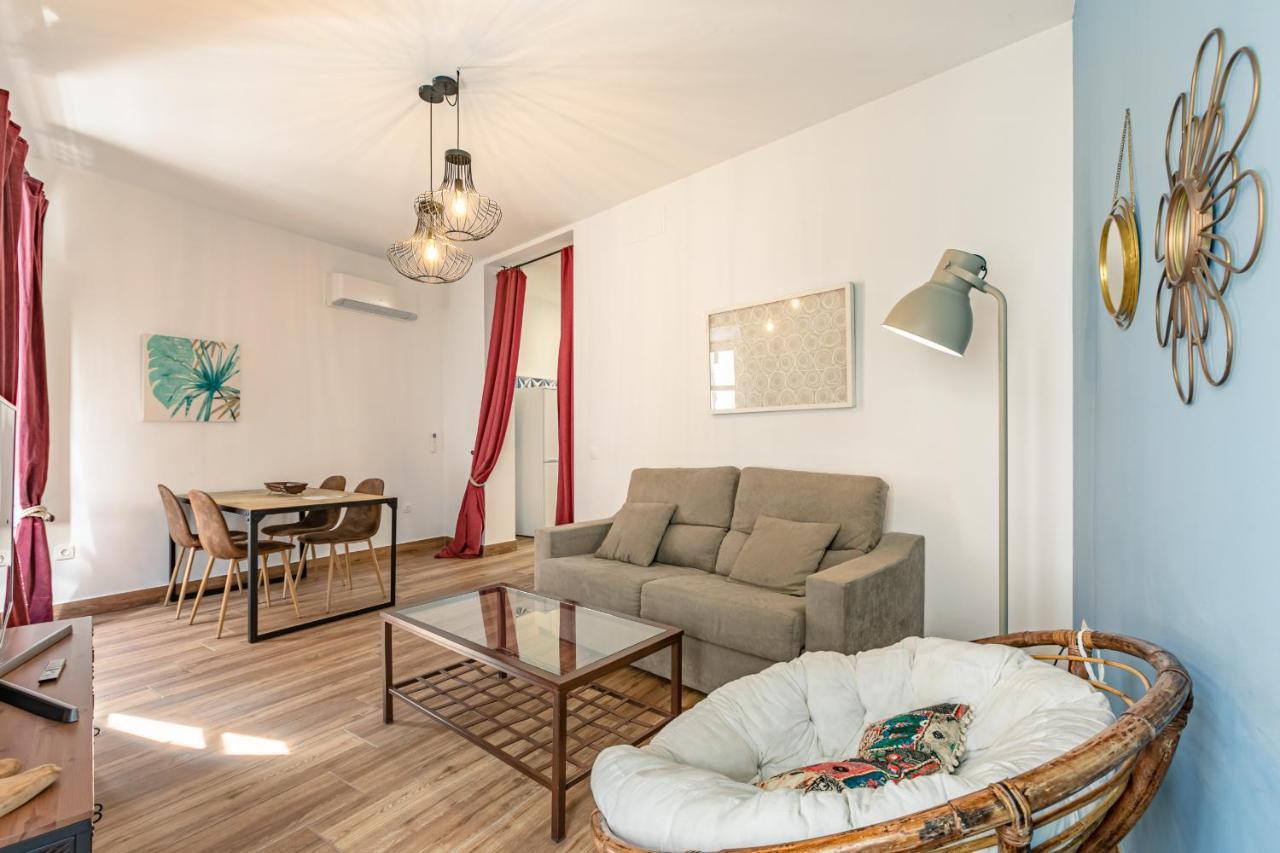 Green-Apartments Mansion Blue Catedral Σεβίλλη Εξωτερικό φωτογραφία